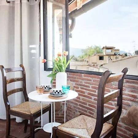 Elegant 2 Bedroom In The Heart Of Lucques