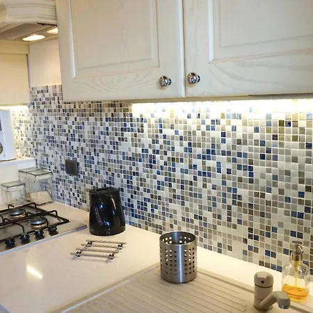 Elegant 2 Bedroom In The Heart Of Appartement