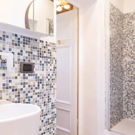 Elegant 2 Bedroom In The Heart Of Appartement Lucques